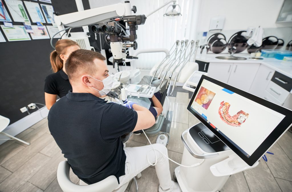 Planejamento estético com Digital Smile Design na odontologia digital