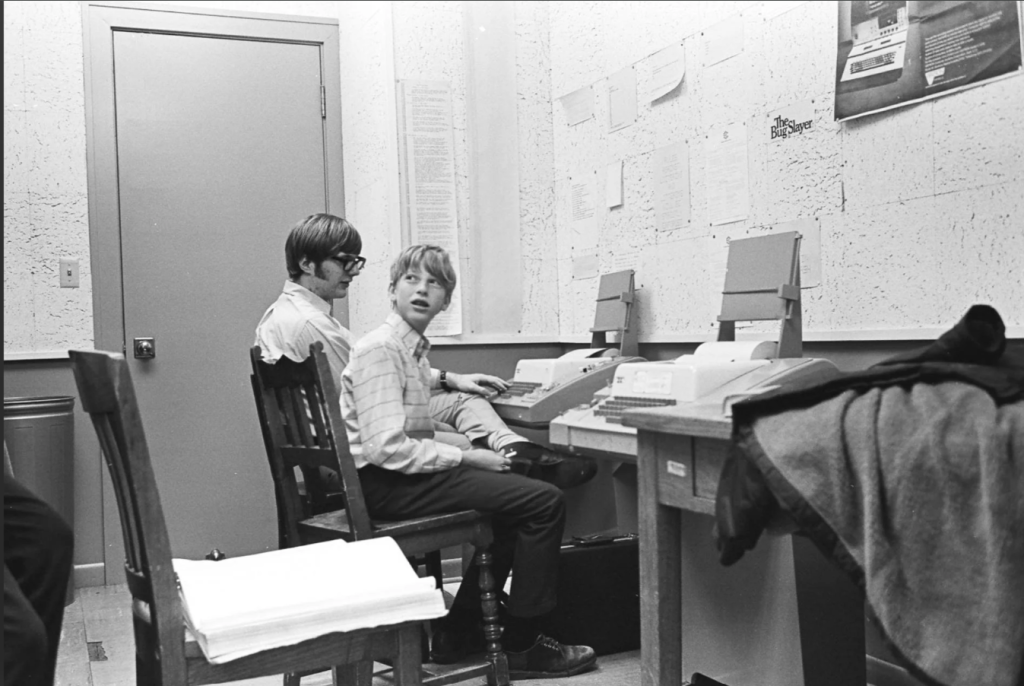 Bill Gates, com 15 anos, e Paul Allen, com 17
