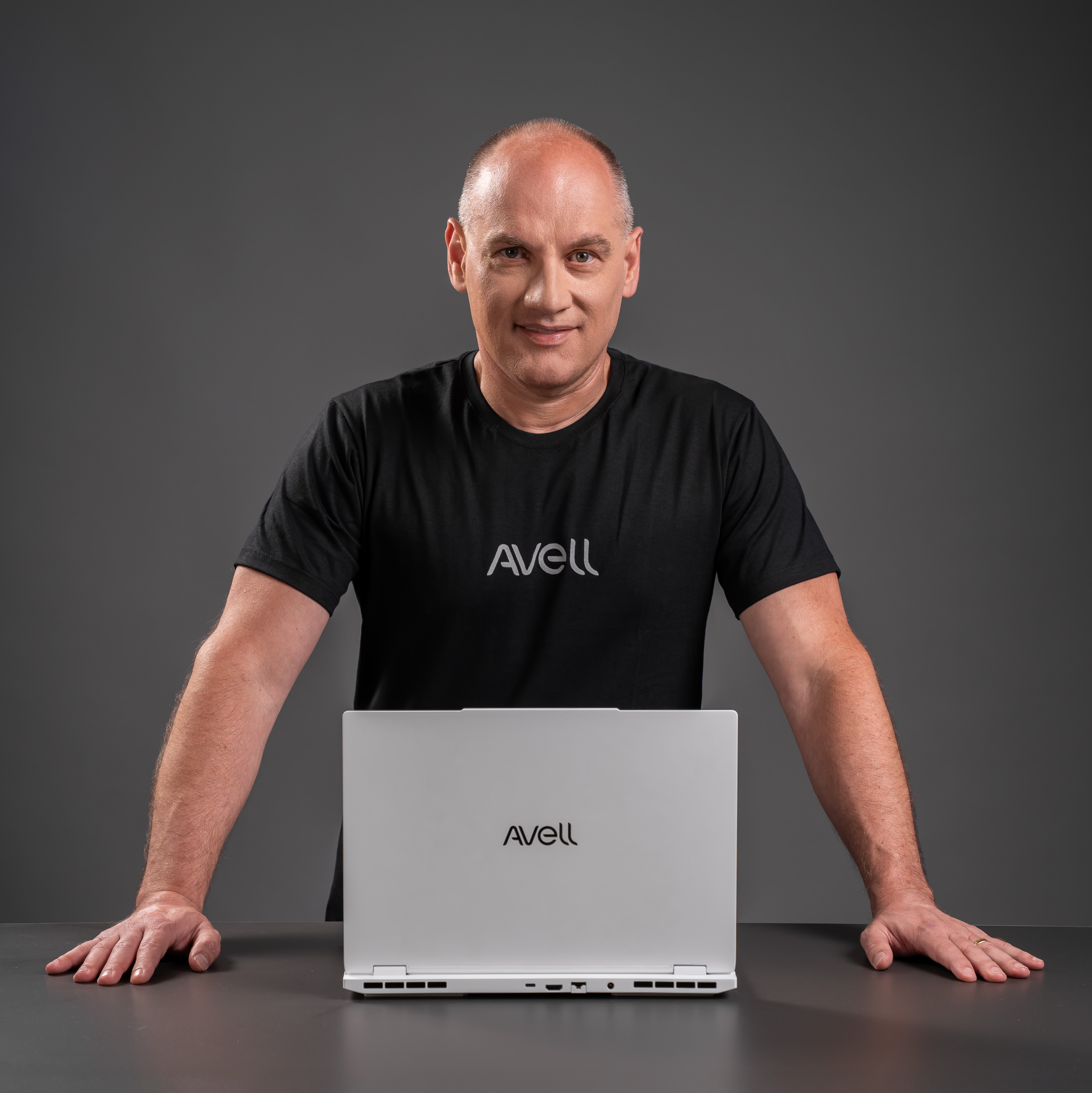 Vladimir Rissardi CEO Avell